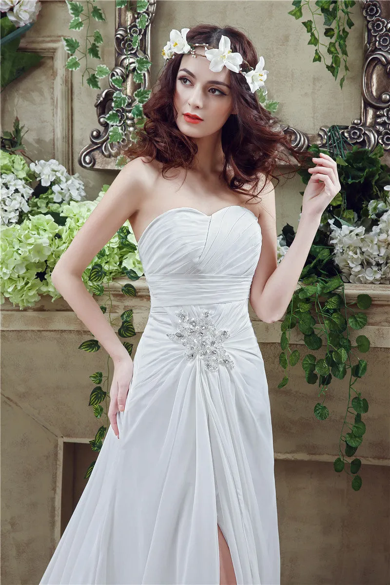 Chiffon Sweetheart Neckline A-Line Wedding Dresses With Rhinestones