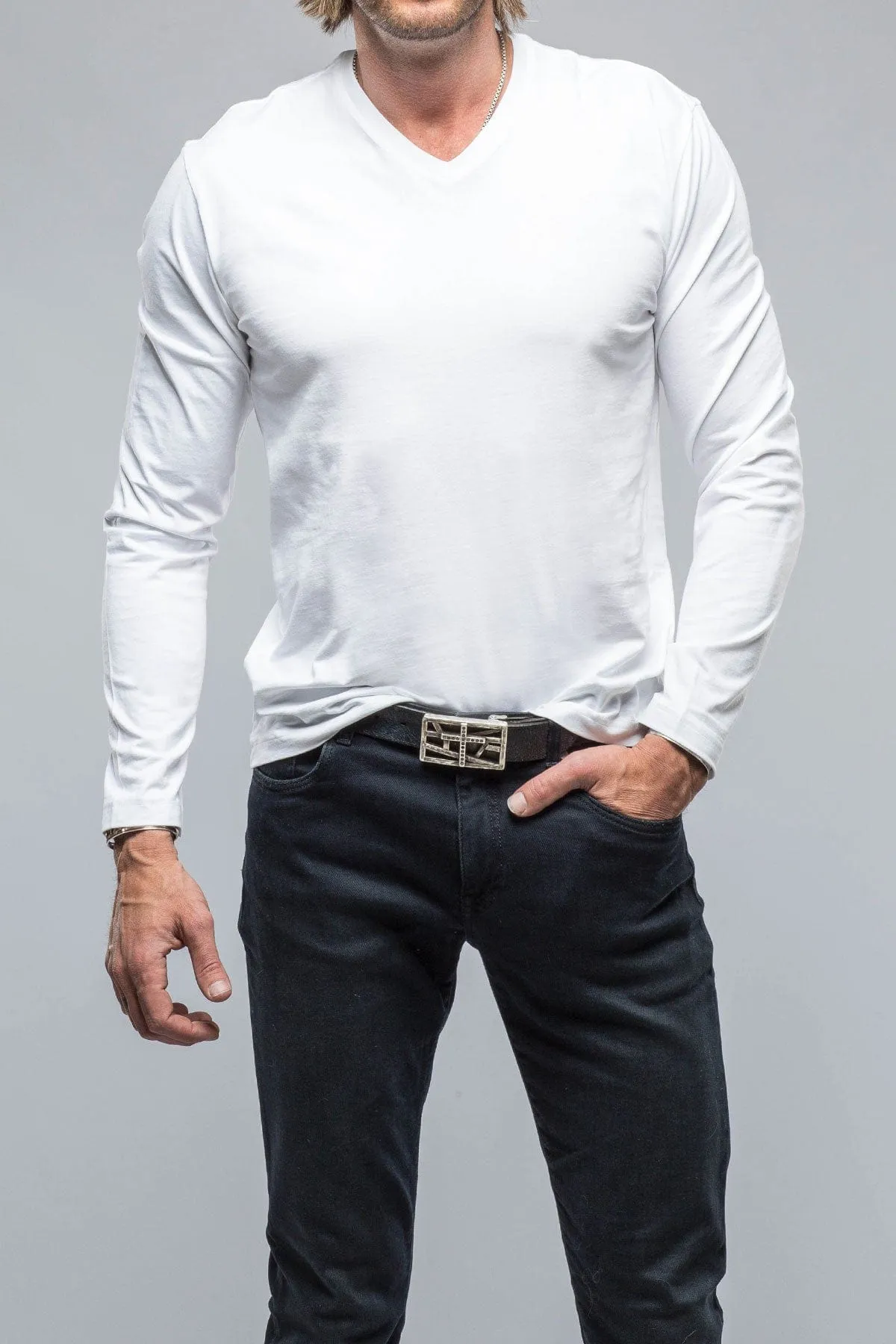 Del Mar LS V-Neck in White