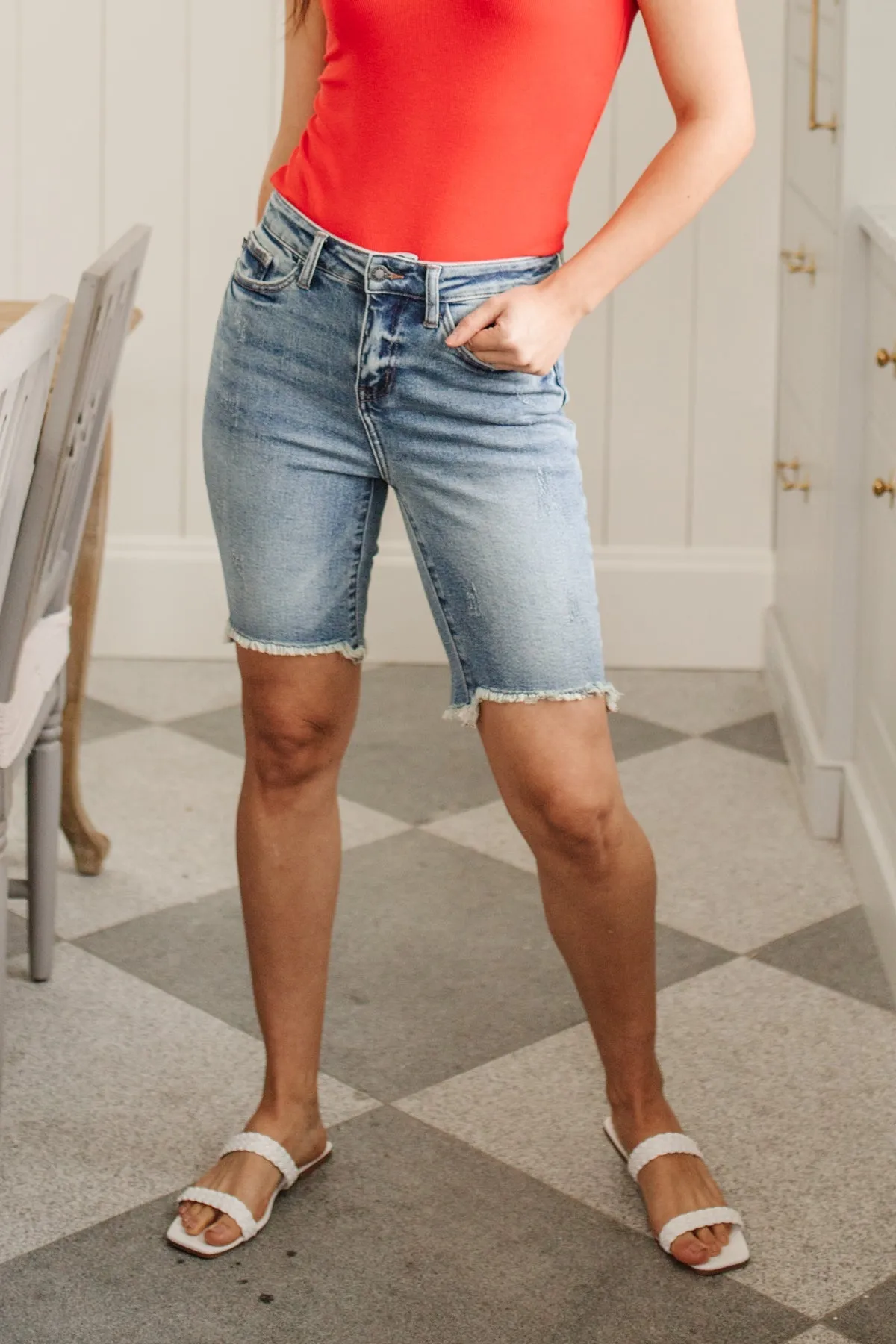 Hi-Rise Cut Off Bermudas