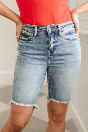 Hi-Rise Cut Off Bermudas