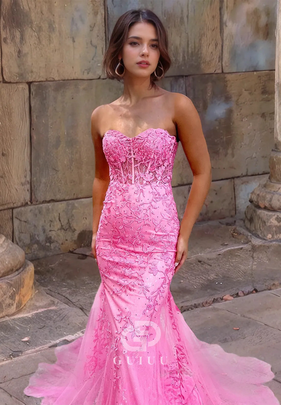 Mermaid Strapless Sleeveless Appliques Long Prom Dress with Train