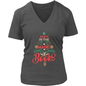 "The magic of books" V-neck Tshirt