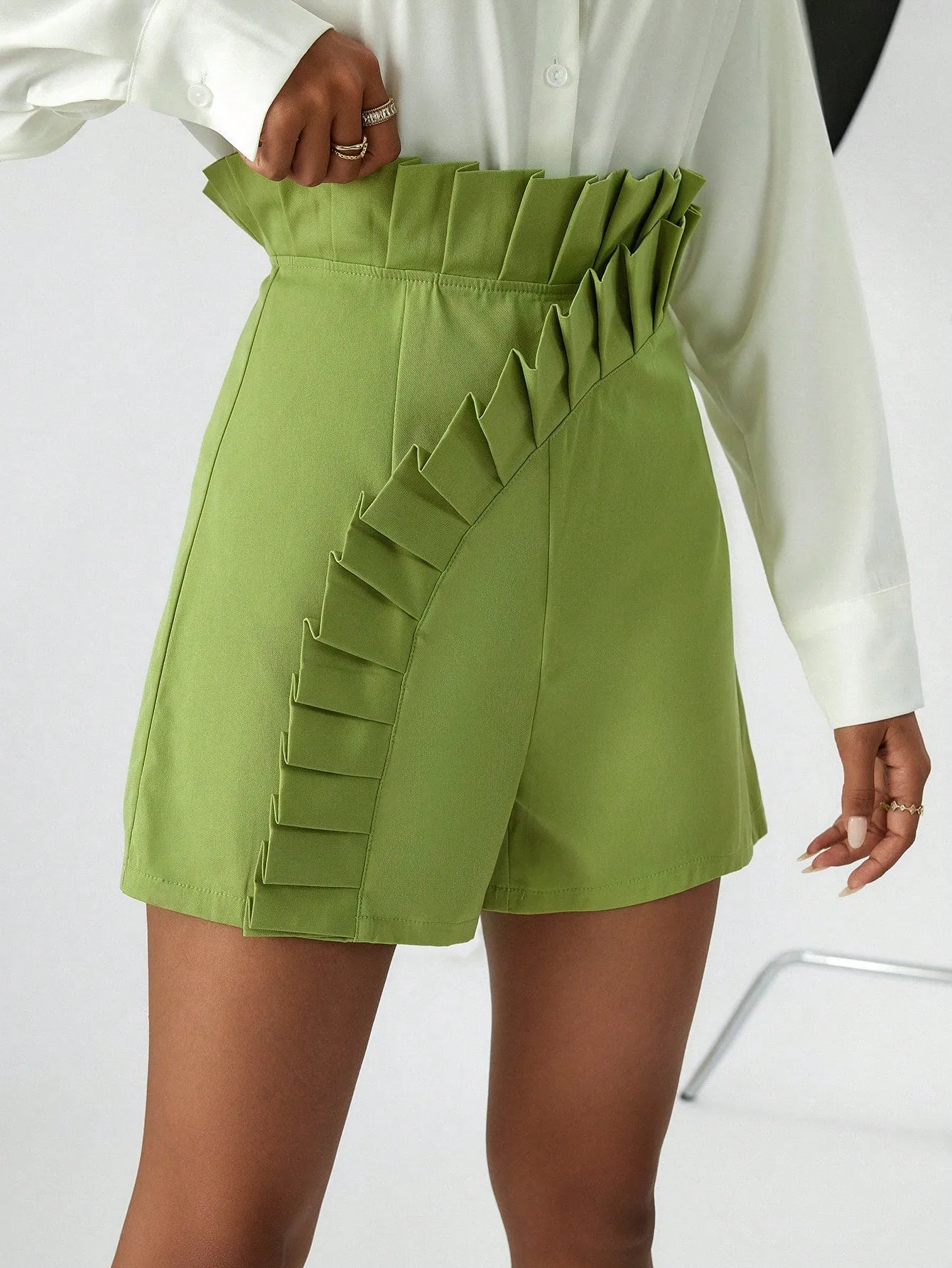 Solid Ruffle Trim Shorts