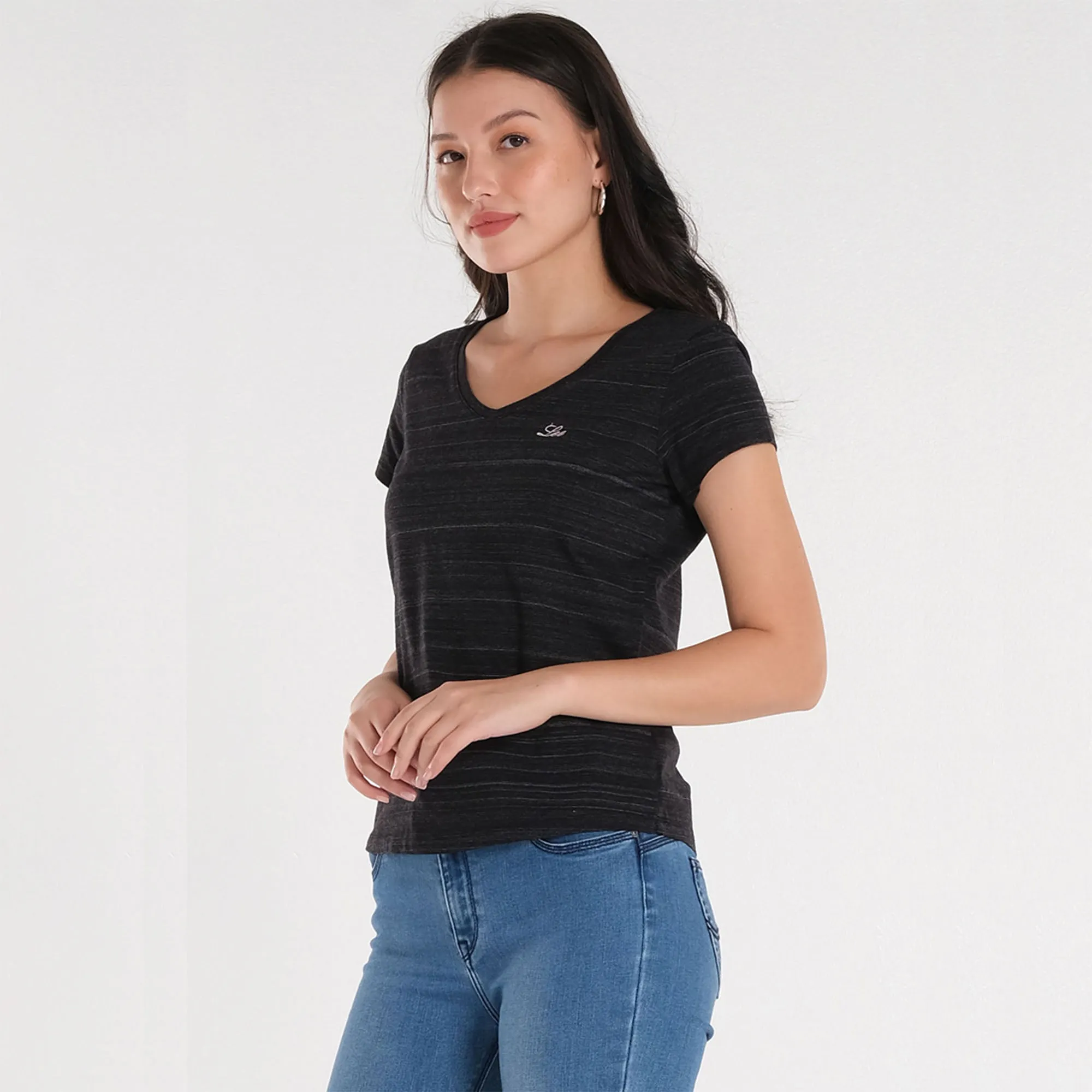 WOMENS V-NECK BASIC TEE